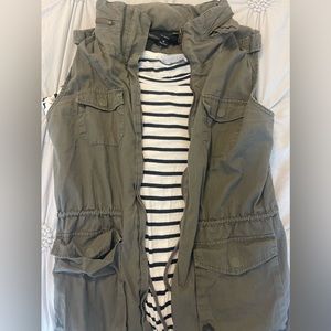 DRY GOODS BUNDLE | Utility vest and striped tee